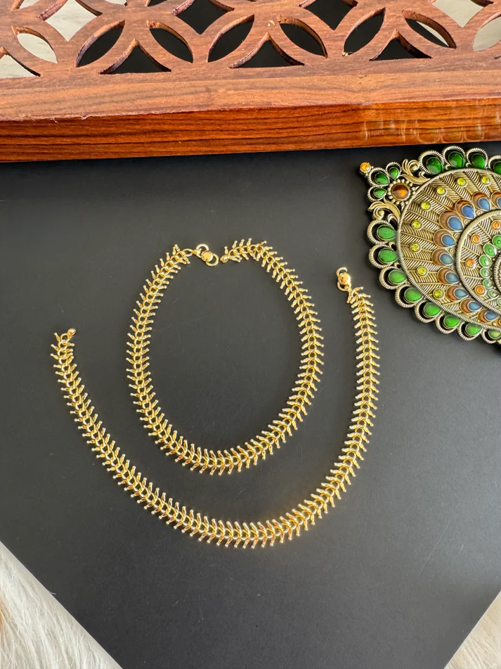 Gold Tone Leafy Anklets